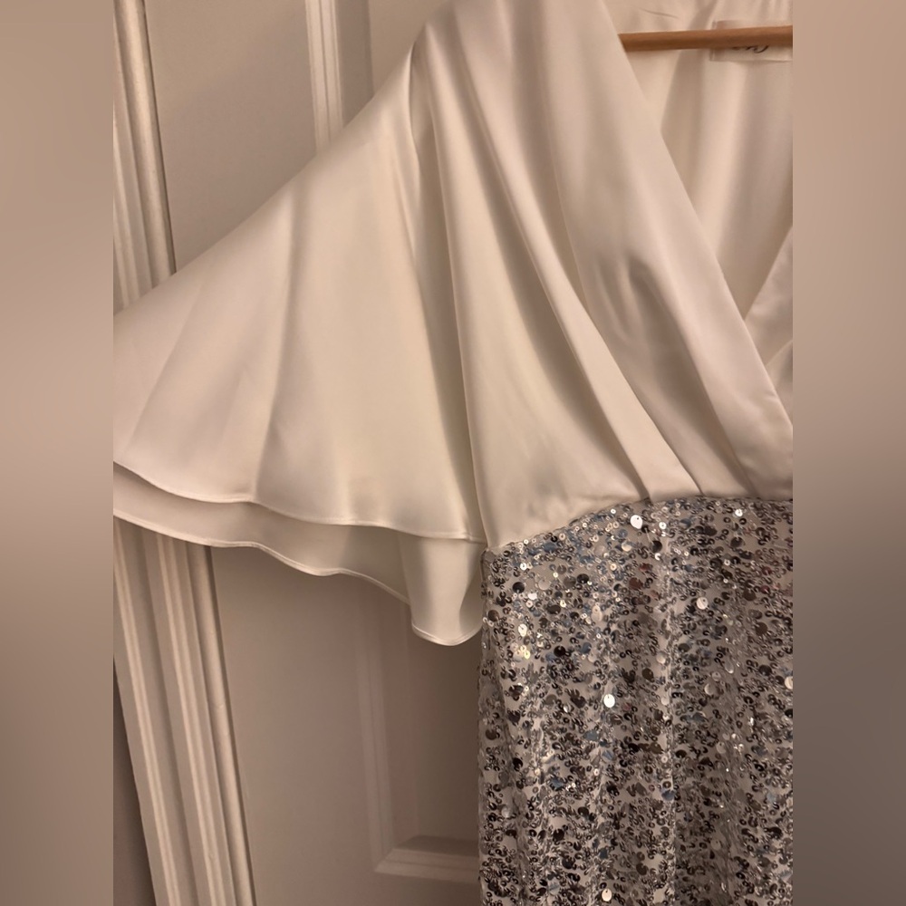 ELIZA J Paillettes Sequin Embellished Cocktail Dress - lys Size 4 MSRP $218 - Picture 8 of 11